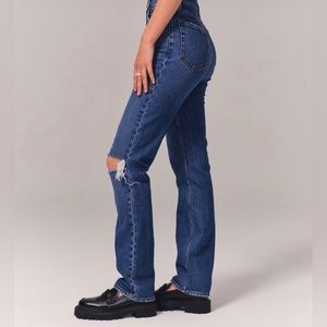 A&F 90s STRAIGHT ULTRA HIGH RISE - Curve Love